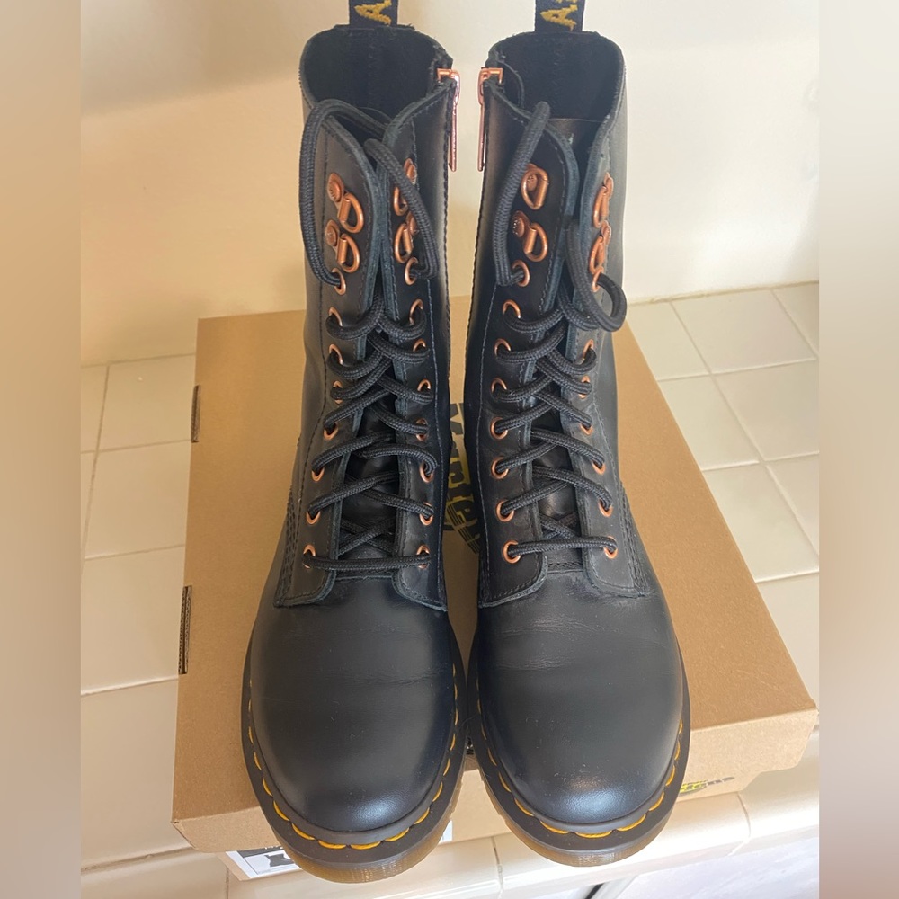 EUC Dr Martens 1490 Rose Gold Hardware Leather Mid Calf Boots